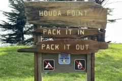 Houda Point sign