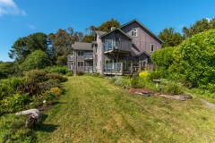 Turtle Rocks Inn